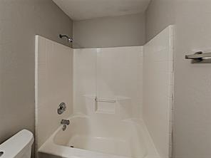 617 Oak Hollow Trail - Photo 7