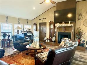 636 County Road 1535 - Photo 7