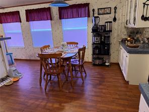 383 Randall Ave - Photo 10
