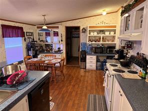 383 Randall Ave - Photo 7