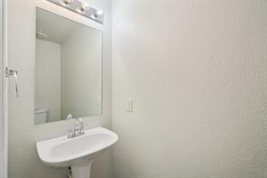 2121 Franks Street - Photo 20