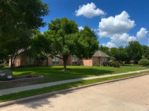 1810 Plum Creek Drive - Photo 2