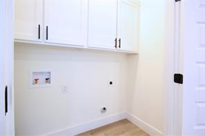 5824 Plum Dale Road - Photo 20