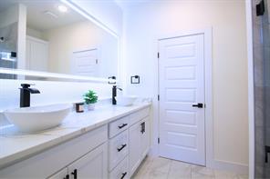 5824 Plum Dale Road - Photo 26