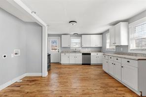 2709 Townsend Drive - Photo 9