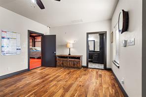 1208 N Industrial Boulevard - Photo 14