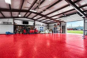 1208 N Industrial Boulevard - Photo 9