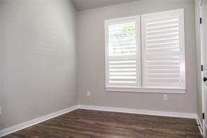 410 Simpson - Photo 14