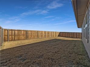 2621 Spade Street - Photo 24