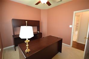 1120 Surrey Lane - Photo 28