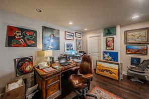 411 W 7th Street - Photo 15