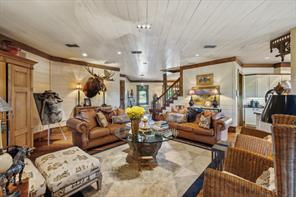 525 E Hickory Hill Road - Photo 10