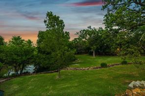525 E Hickory Hill Road - Photo 38