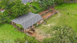 525 E Hickory Hill Road - Photo 40
