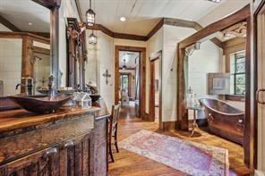 525 E Hickory Hill Road - Photo 8