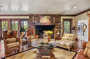 525 E Hickory Hill Road - Photo 9