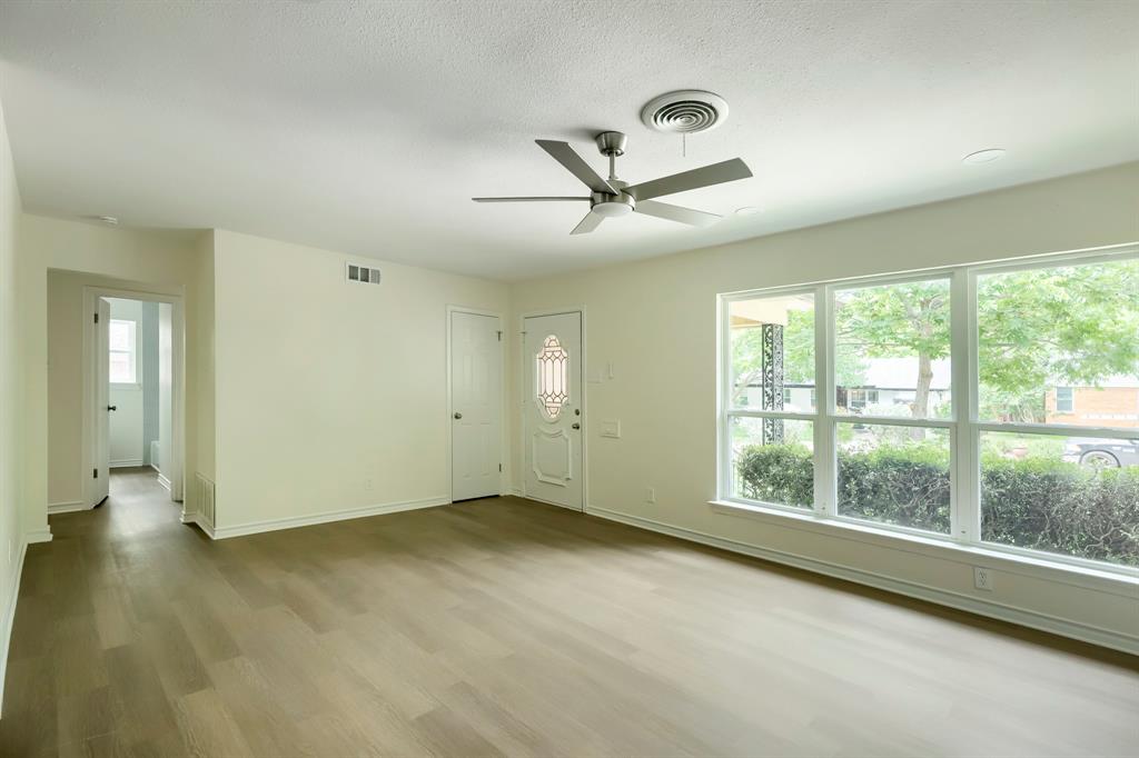 11624 Tuscany Way - Photo 3