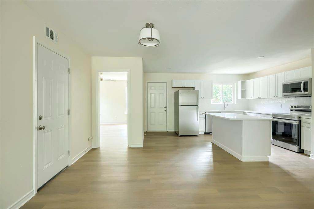 11624 Tuscany Way - Photo 5