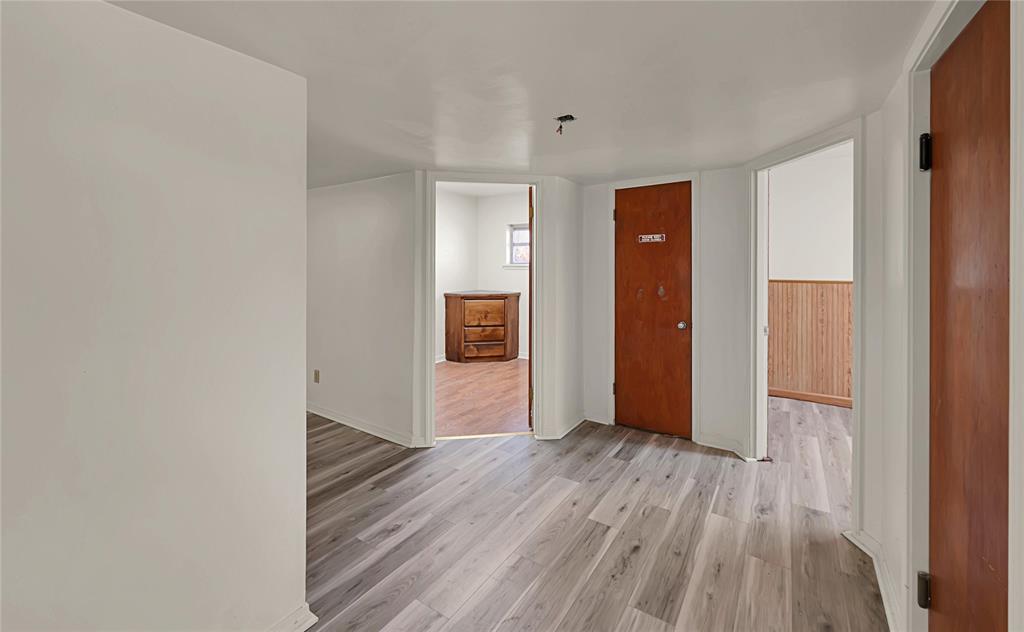 202 N Avenue G - Photo 13