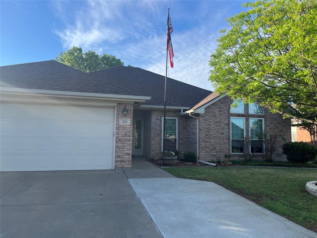 221 Rose Avenue - Photo 1