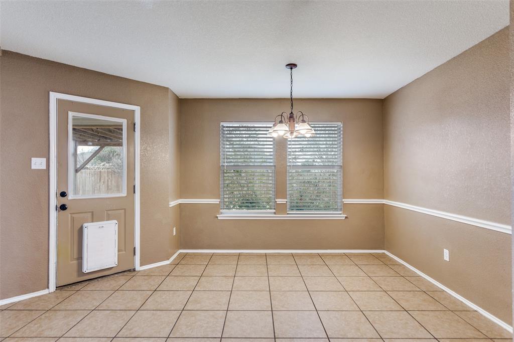 221 Rose Avenue - Photo 14