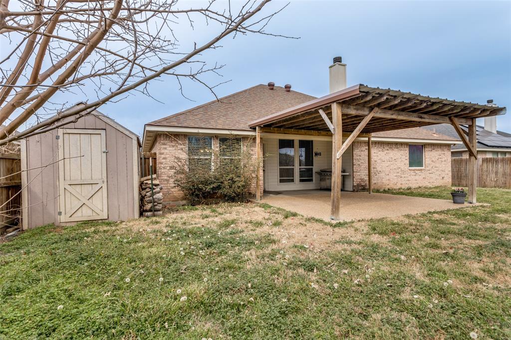 221 Rose Avenue - Photo 25