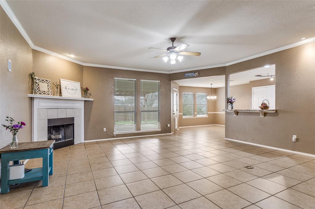221 Rose Avenue - Photo 4