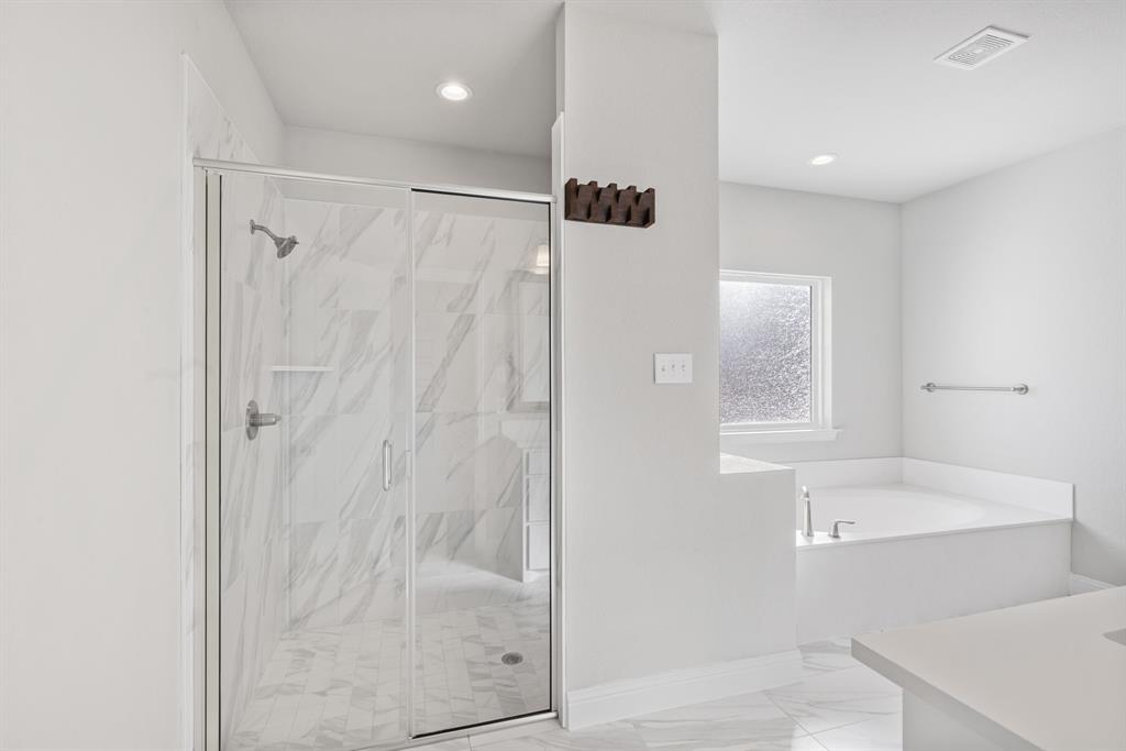 1045 Churchill Lane - Photo 20