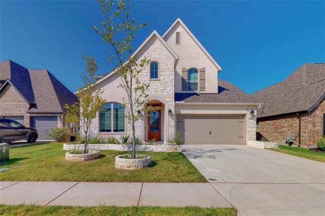 1205 Rushcroft Way