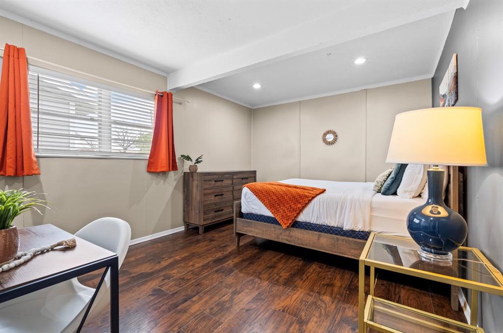 1110 Park Street - Photo 19