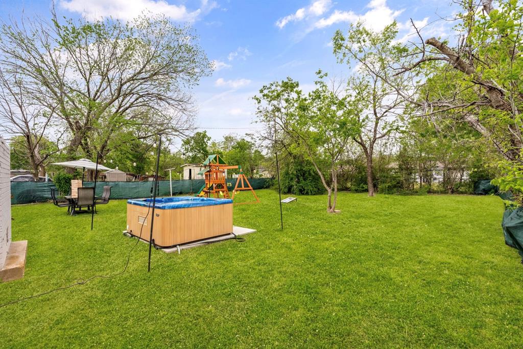 1110 Park Street - Photo 26