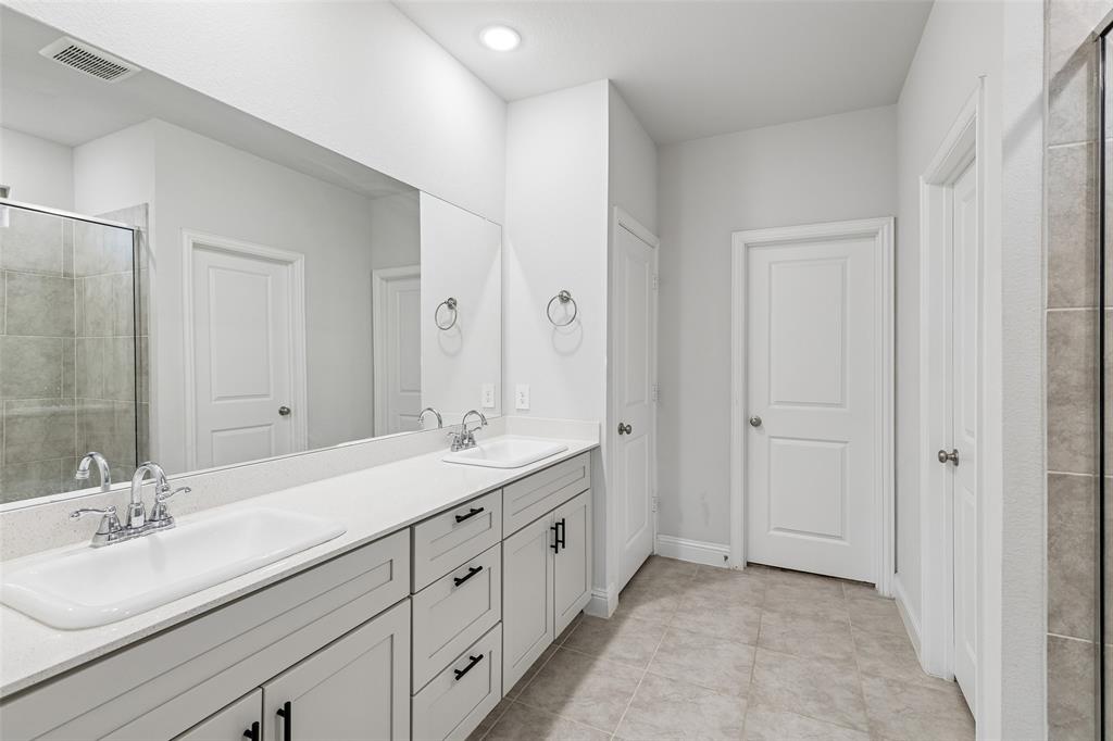 1053 Norias Drive - Photo 16