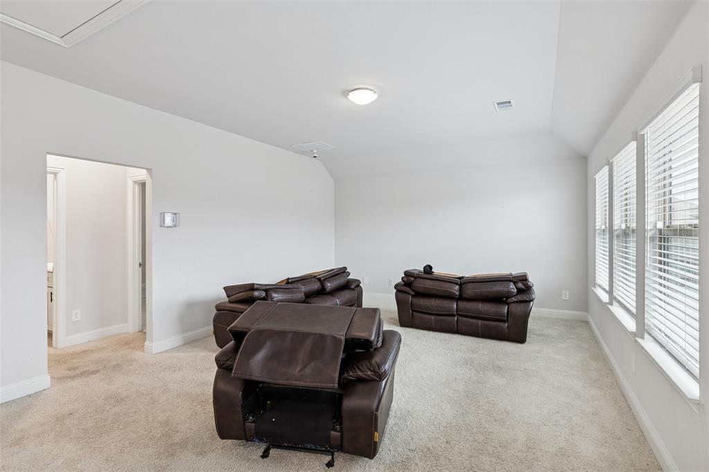1053 Norias Drive - Photo 19