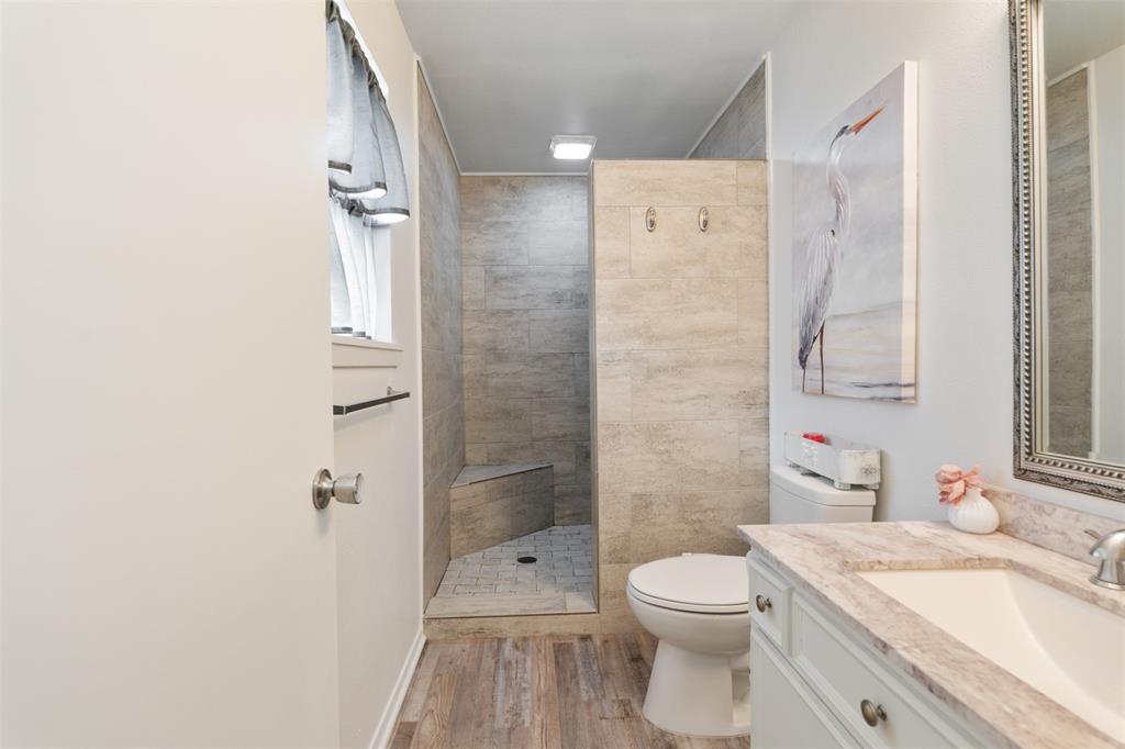 201 Colonial Circle - Photo 28