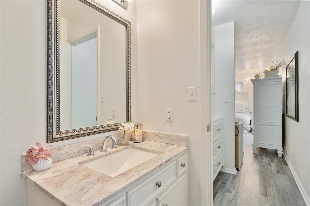 201 Colonial Circle - Photo 29