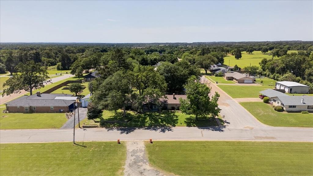 201 Colonial Circle - Photo 37