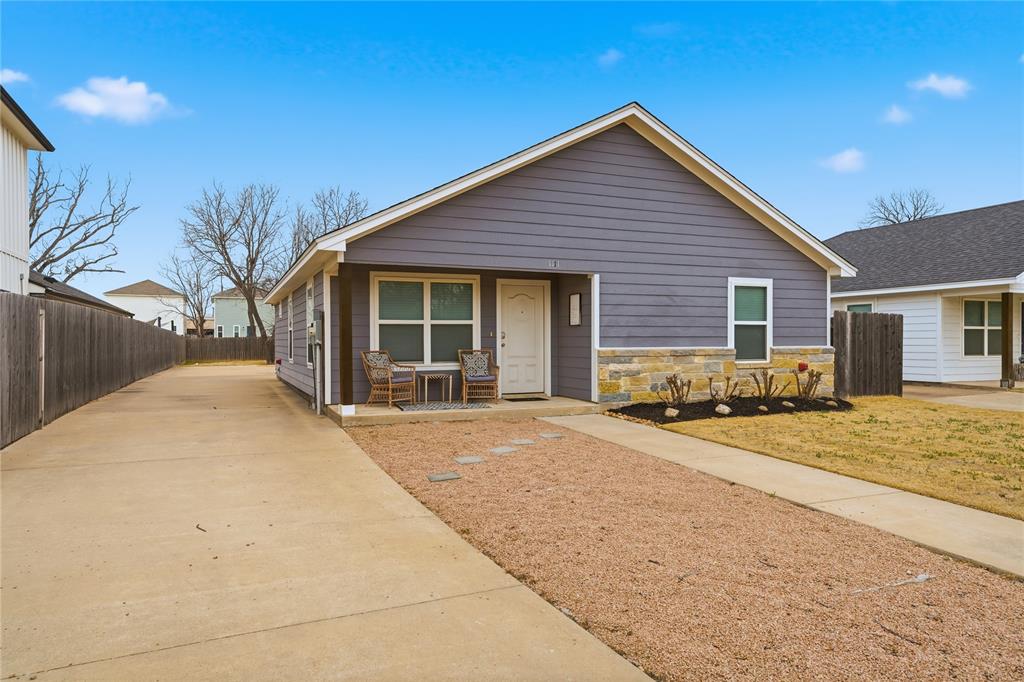 1111 Primrose Drive - Photo 4