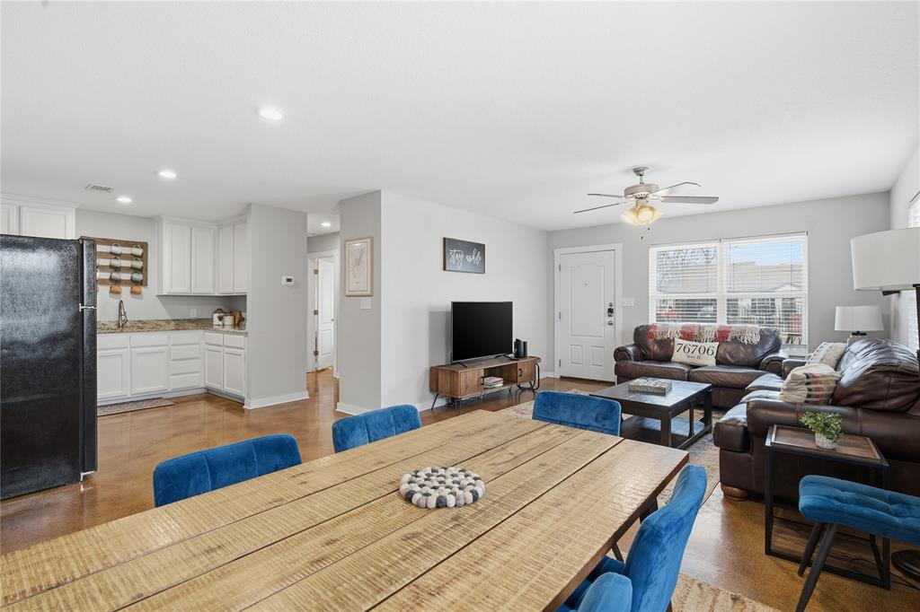 1111 Primrose Drive - Photo 8