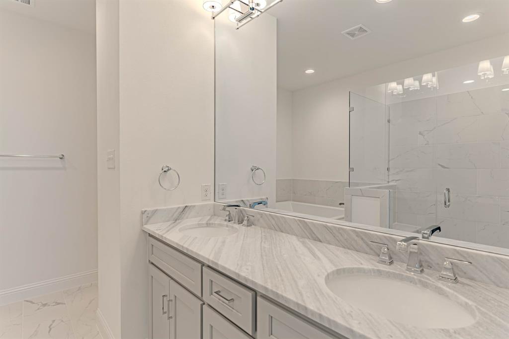2136 Village Walk Place - Photo 21