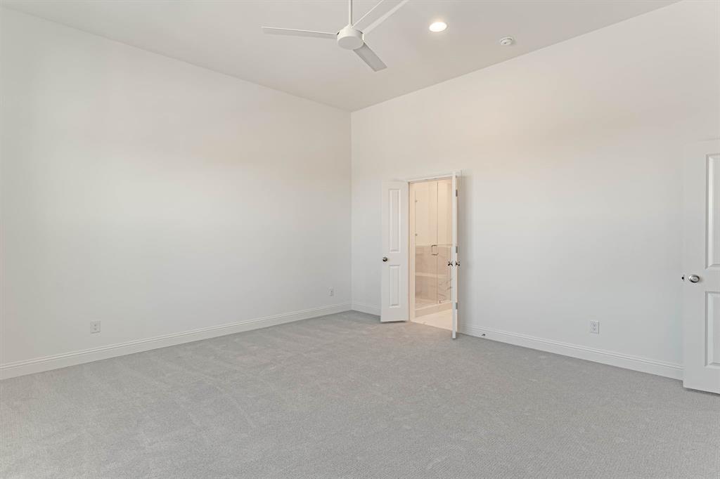 2136 Village Walk Place - Photo 22