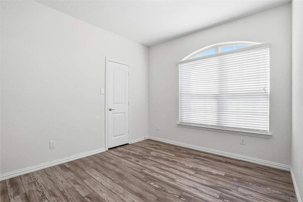 8405 Sweet Flag Lane - Photo 31