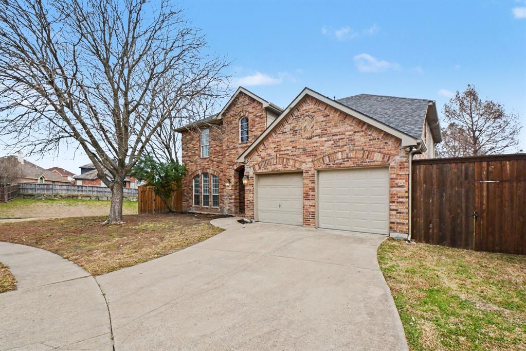 7414 Larchwood Circle - Photo 3