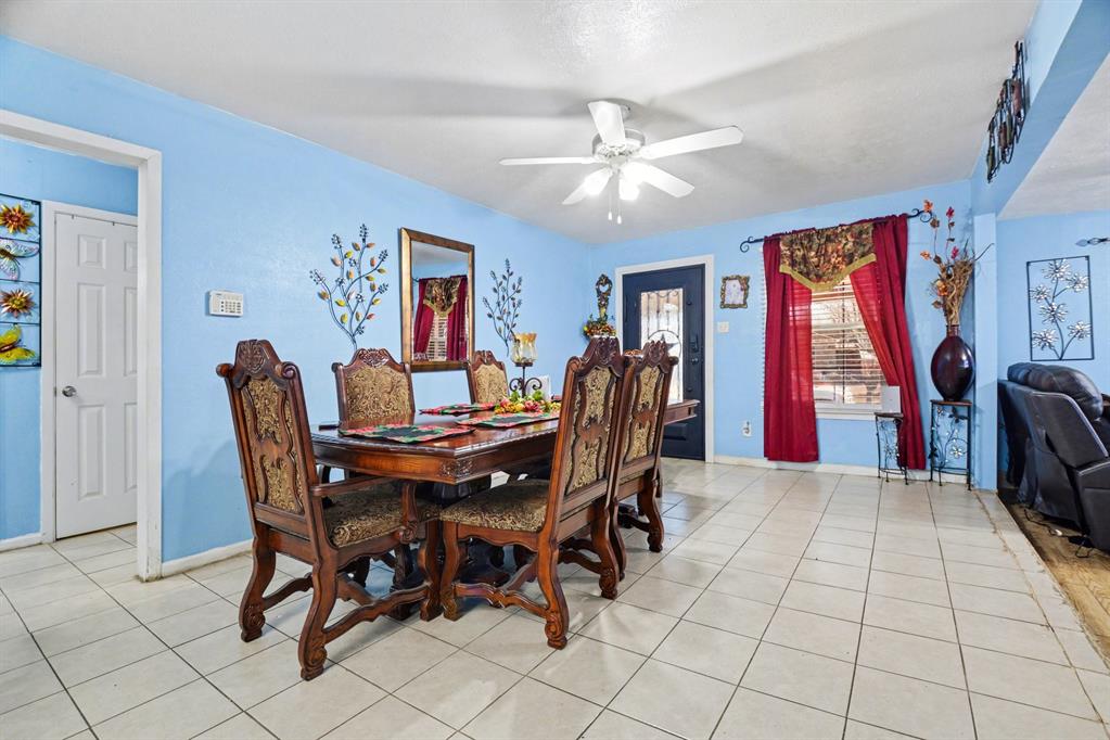 1615 Barlow Avenue - Photo 4