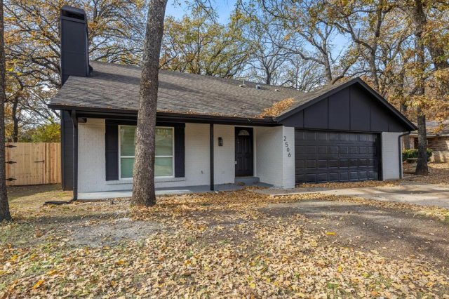 2506 Holt Road