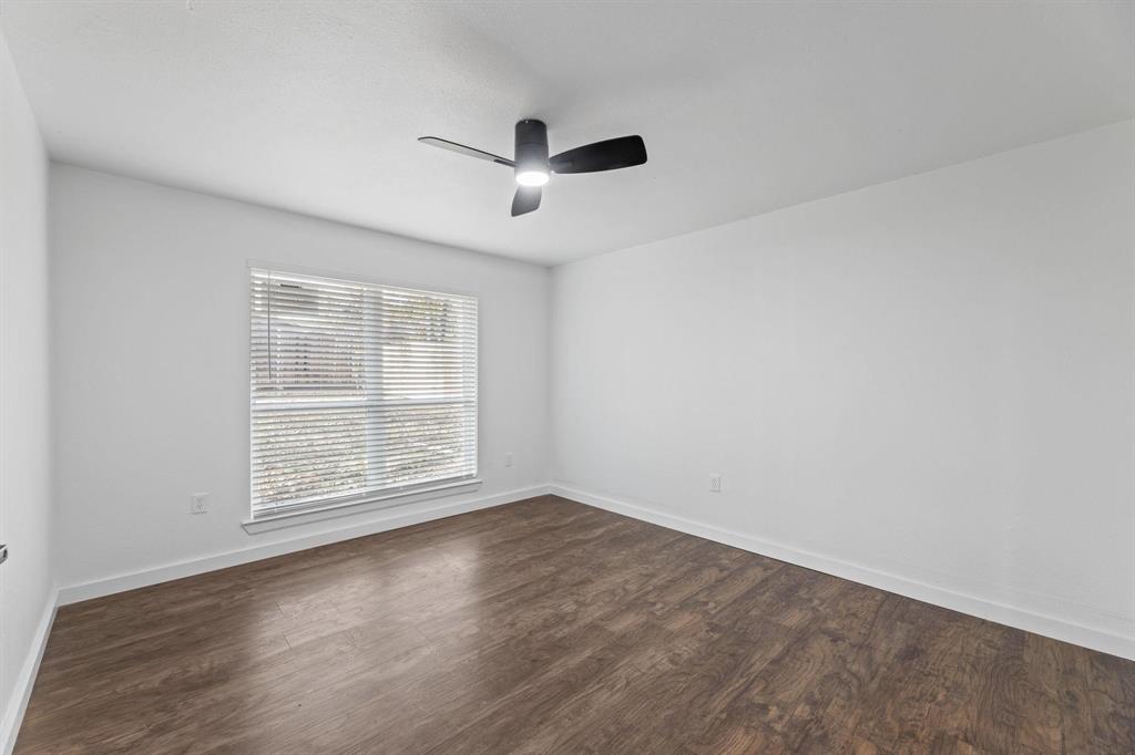 2506 Holt Road - Photo 14