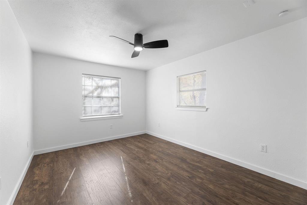 2506 Holt Road - Photo 22
