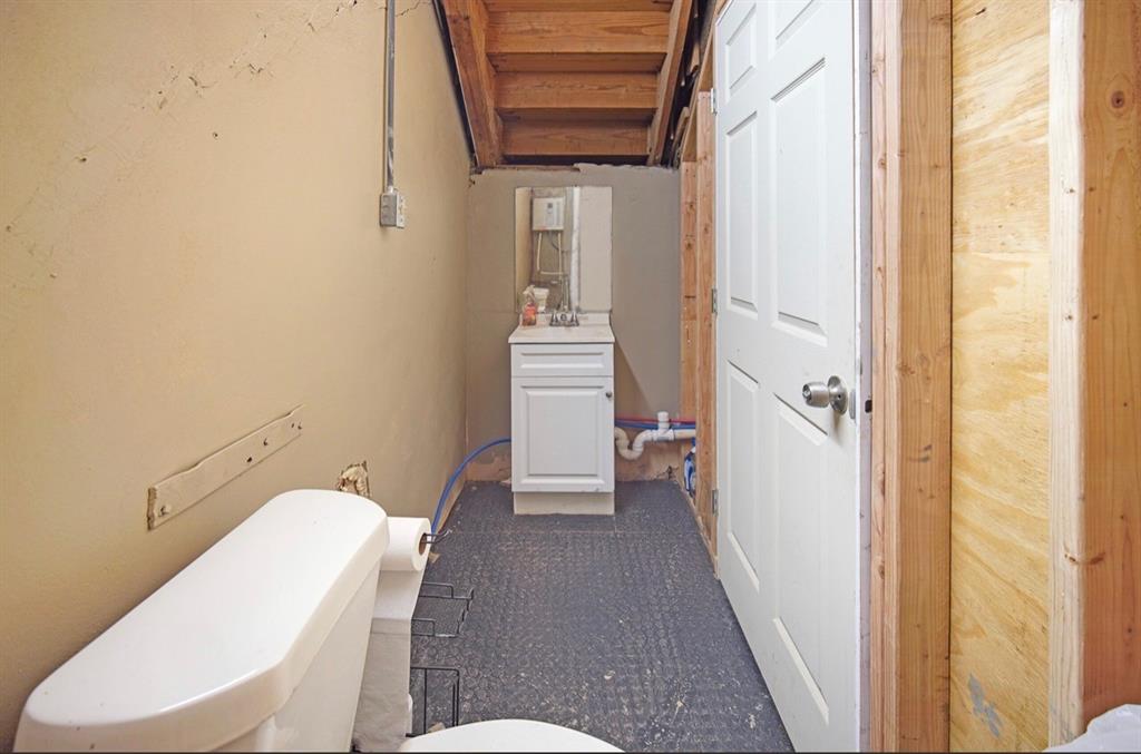 109 E Dempsey Street - Photo 10