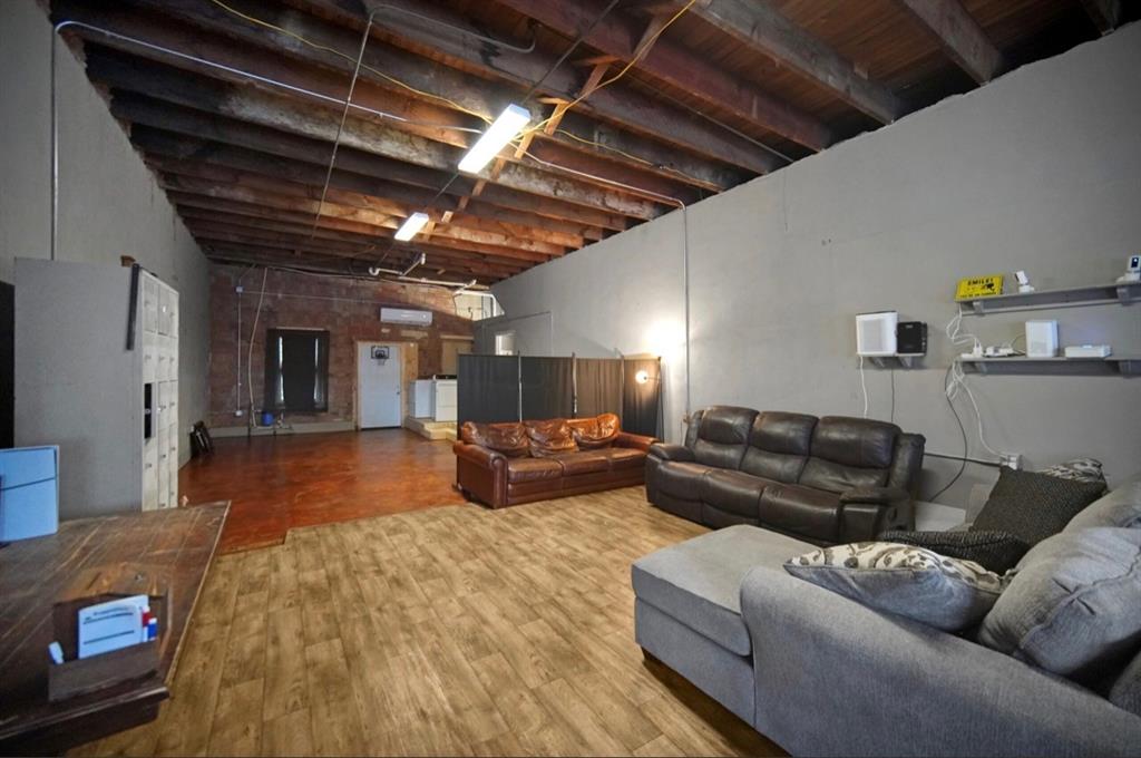 109 E Dempsey Street - Photo 11