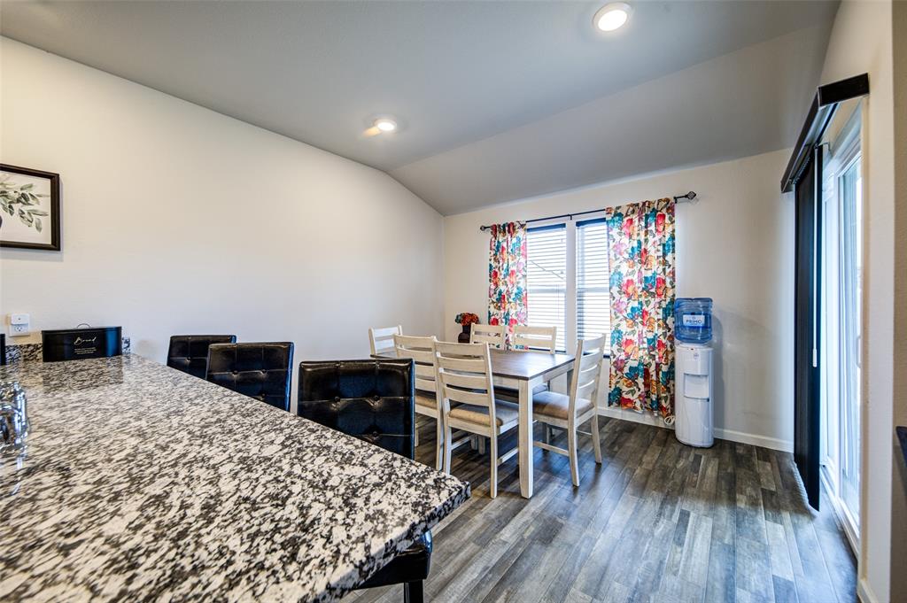 905 Avagail Avenue - Photo 12