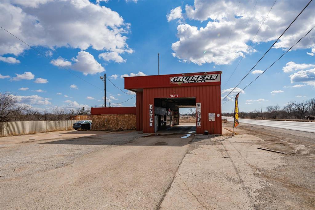 2132 US Highway 277 S - Photo 1